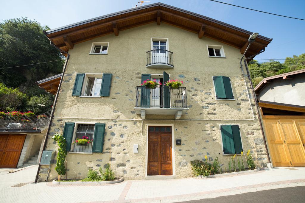 B&B Ca' La Vedescia Teglio Bagian luar foto