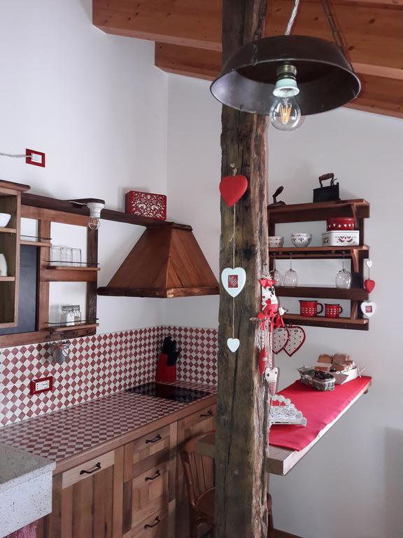 B&B Ca' La Vedescia Teglio Bagian luar foto