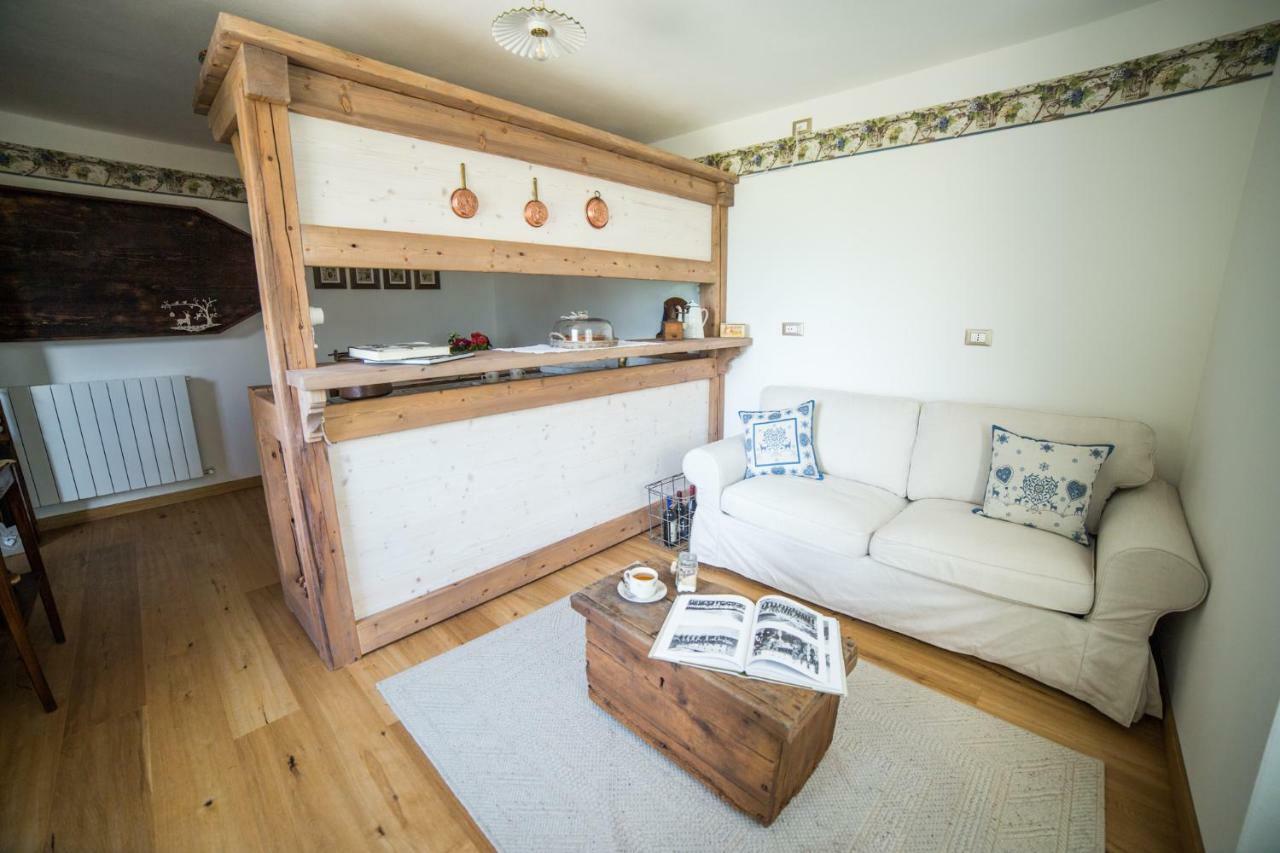 B&B Ca' La Vedescia Teglio Bagian luar foto
